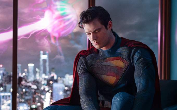 Перший кадр нового «Супермена» розкриває костюм головного героя